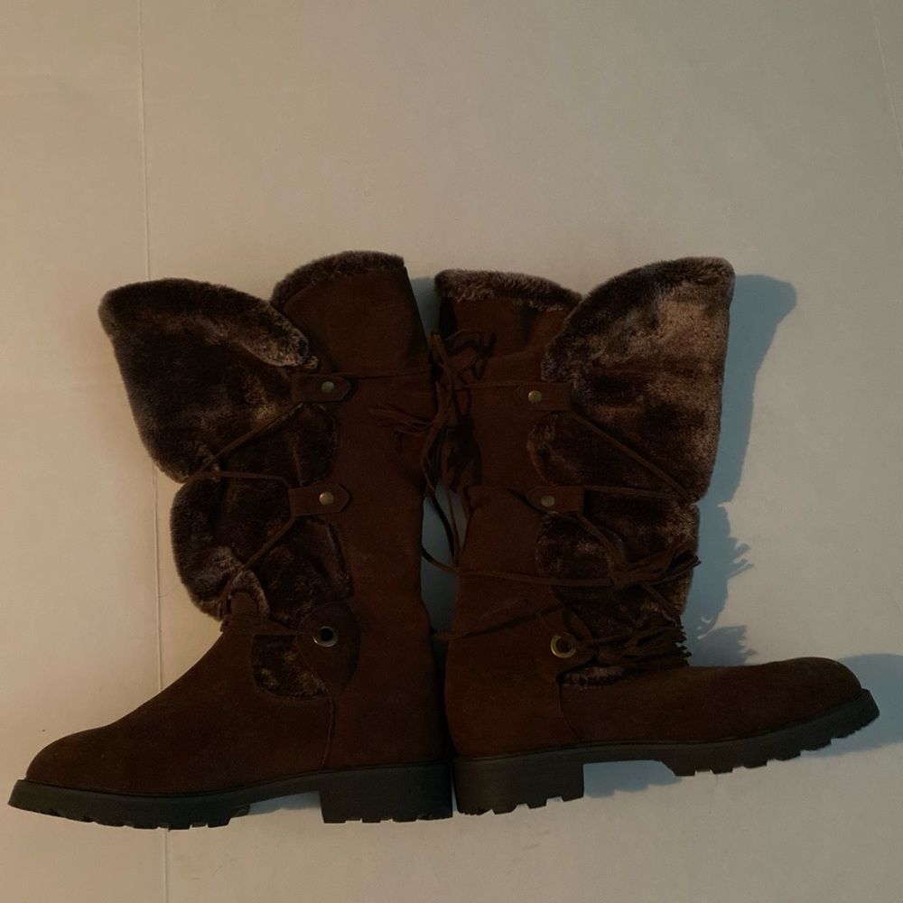 Brown Fur-Lined Winter Boots